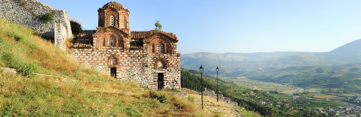 Albanie-aktivity-berat.jpg Albanie-aktivity-berat.jpg