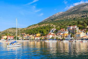 Agia Efimia, jacht a tengeren