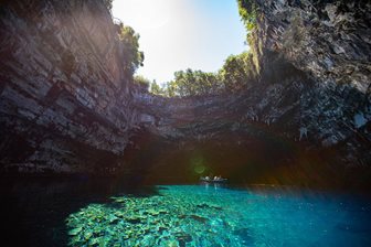 Drogarati, Melissani-barlang